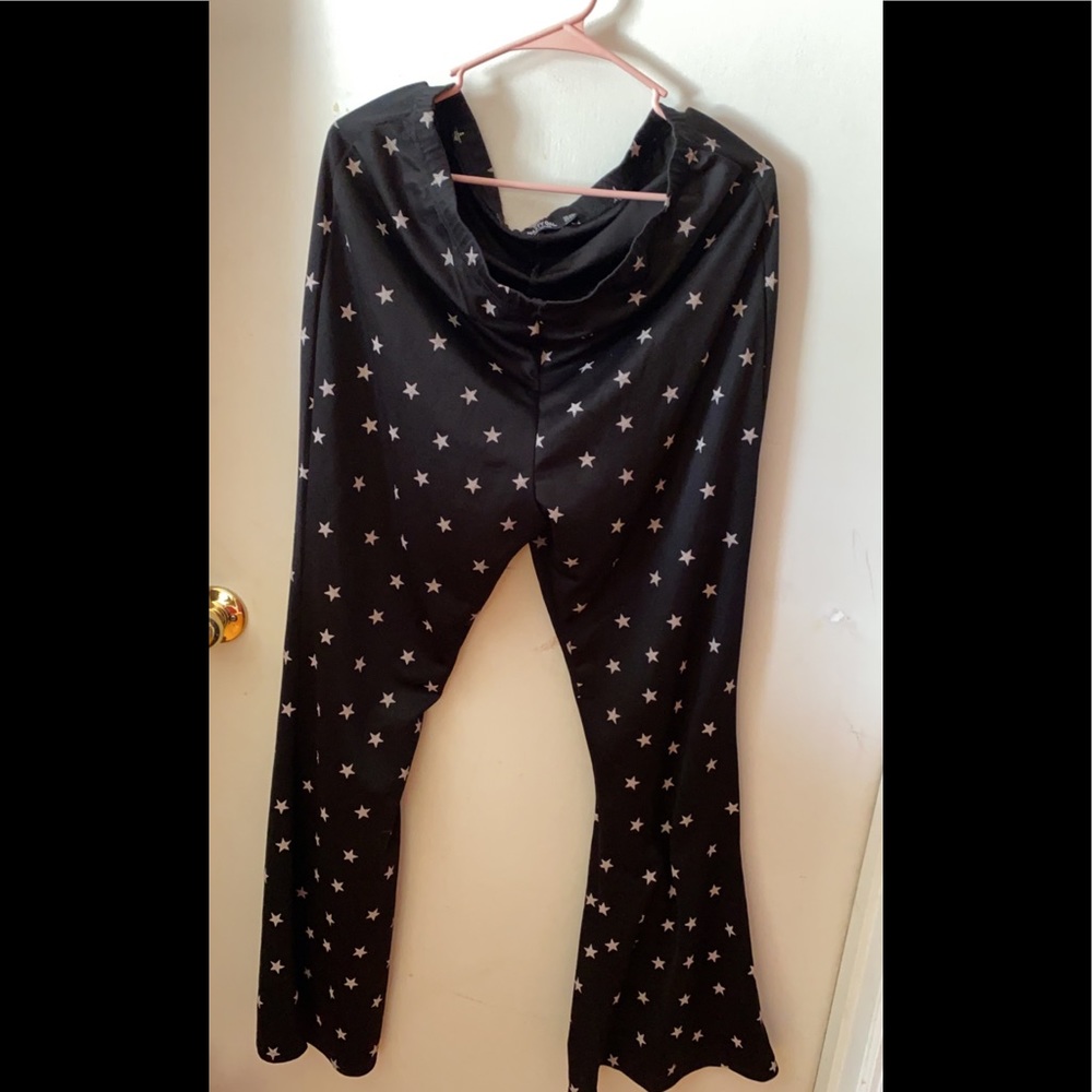 Star print bell bottoms